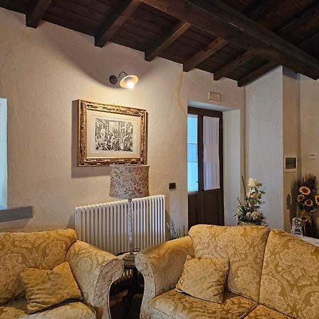 Spino Fiorito Stay Casola in Lunigiana Exteriör bild
